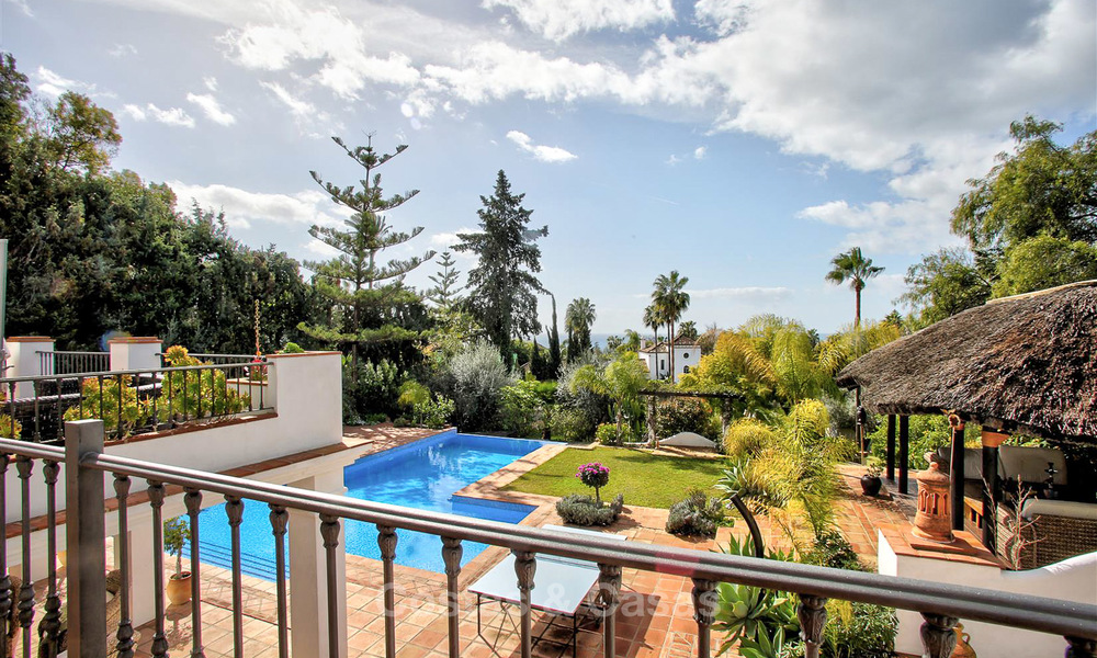 Amplia villa en venta en la Milla de Oro - Marbella 3344
