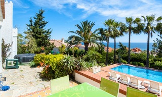 Villa a renovar en venta en Estepona, Costa del Sol, con impresionantes vistas al mar y cerca de la playa 3189 