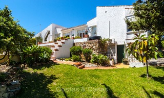 Villa a renovar en venta en Estepona, Costa del Sol, con impresionantes vistas al mar y cerca de la playa 3185 