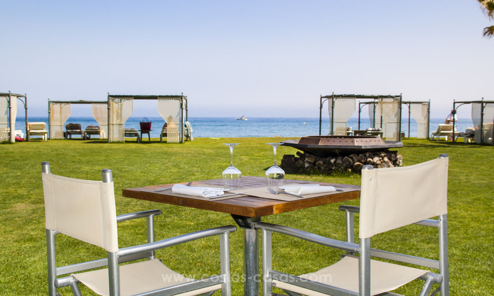 Acogedor y confortable apartamento en venta, en Costalita, en la playa de la nueva Milla de Oro, entre Marbella y Estepona 9696