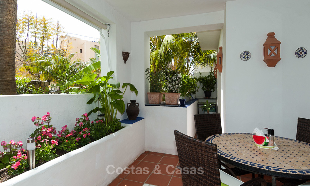 Acogedor y confortable apartamento en venta, en Costalita, en la playa de la nueva Milla de Oro, entre Marbella y Estepona 3213