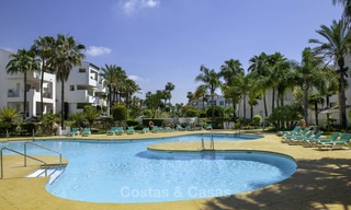 Acogedor y confortable apartamento en venta, en Costalita, en la playa de la nueva Milla de Oro, entre Marbella y Estepona 12713 