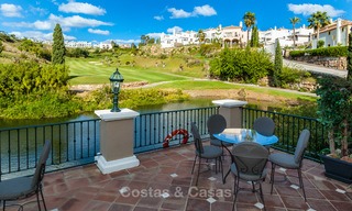 Villas de primera línea en venta en La Nueva Milla de Oro, Marbella - Estepona 3293 