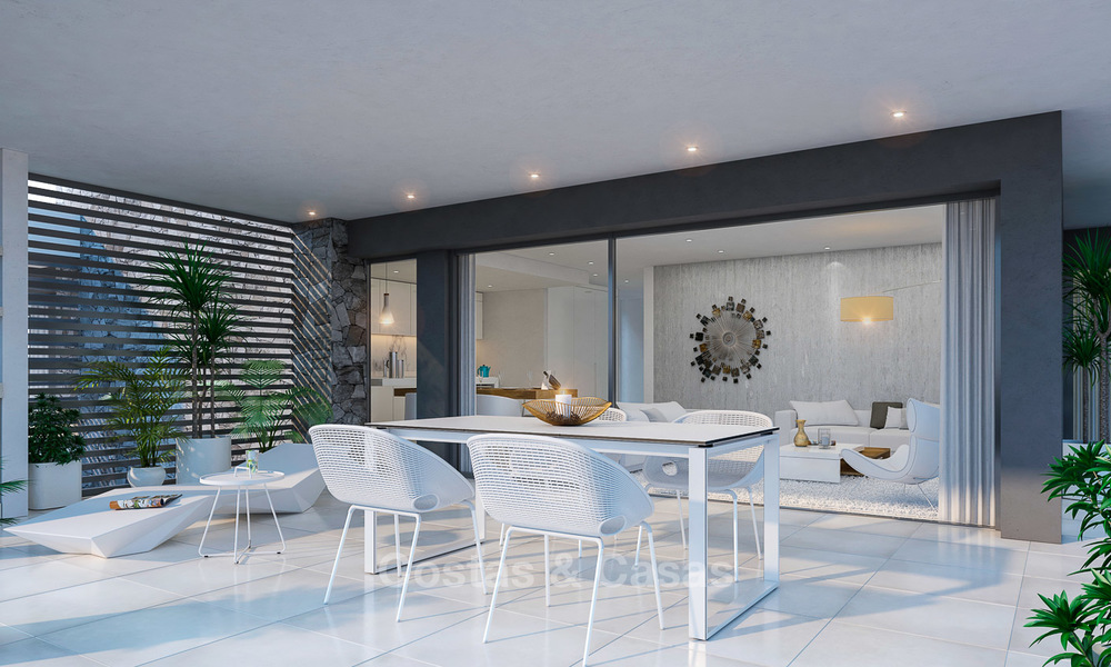 Apartamentos modernos a estrenar en venta en la Nueva Milla de Oro, entre Marbella y Estepona 3393