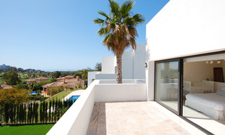 Villas contemporáneas de lujo 1ª línea Golf en venta en Marbella - Benahavis 30437 