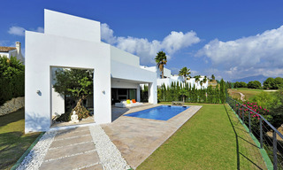 Villas contemporáneas de lujo 1ª línea Golf en venta en Marbella - Benahavis 30445 