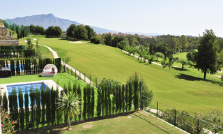 Villas contemporáneas de lujo 1ª línea Golf en venta en Marbella - Benahavis 30449 