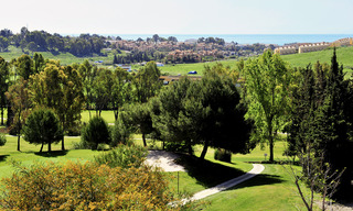 Villas contemporáneas de lujo 1ª línea Golf en venta en Marbella - Benahavis 30450 