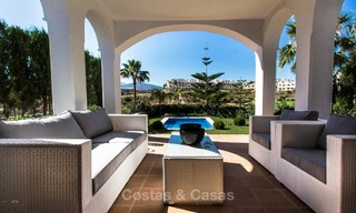 Nuevas villas en venta listas para entrar a vivir, en primera línea de golf de un resort privado, New Golden Mile, Marbella - Estepona 3538 