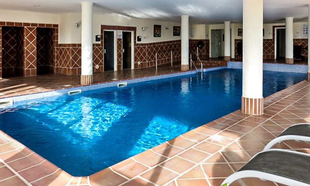 Apartamento de lujo en venta en primera linea de golf en Marbella - Estepona 3652