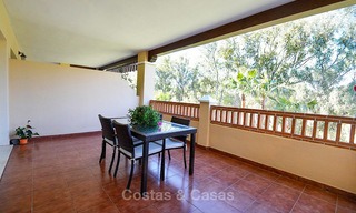 Apartamento de lujo en venta en primera linea de golf en Marbella - Estepona 3641 