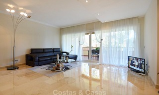Apartamento de lujo en venta en primera linea de golf en Marbella - Estepona 3645 
