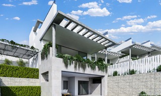 Nuevas casas modernas y espaciosas en primera linea de golf en venta, con impresionantes vistas al Mediterraneo y al golf, Marbella Este 3710 
