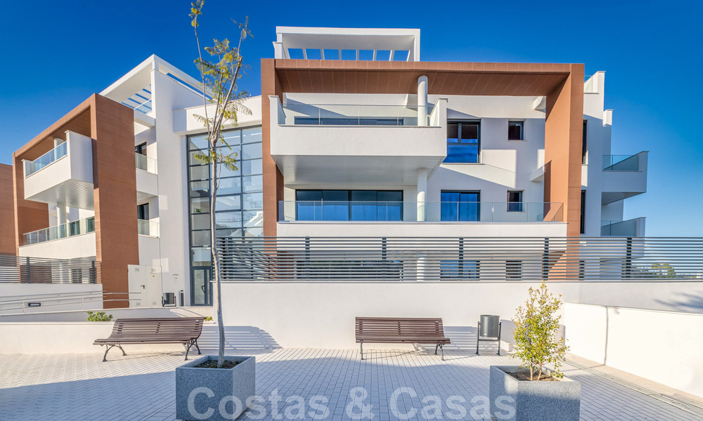 Apartamentos nuevos y modernos en venta en una zona muy solicitada de Benahavis - Marbella 32400