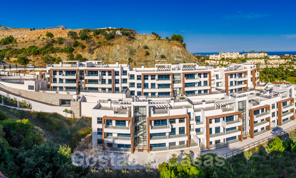 Apartamentos nuevos y modernos en venta en una zona muy solicitada de Benahavis - Marbella 32401