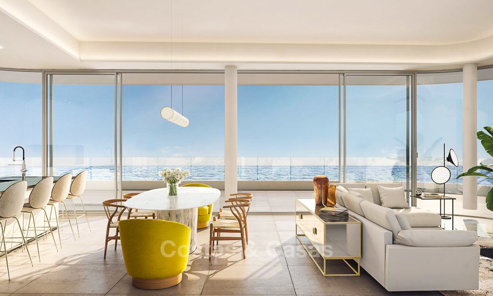 Nuevos y modernos apartamentos frente al mar en venta en Torremolinos, Costa del Sol. Listo para entrar a vivir. Últimos apartamentos. 3717
