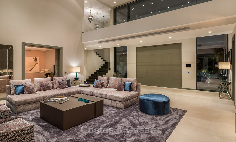 Villa de lujo contemporánea en venta en El Madroñal, Benahavis - Marbella 3875