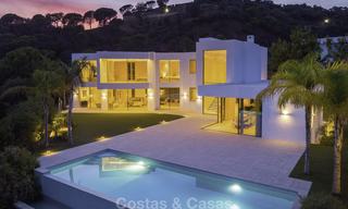 Nueva y moderna villa de lujo en venta en El Madroñal, Benahavis - Marbella 17165 
