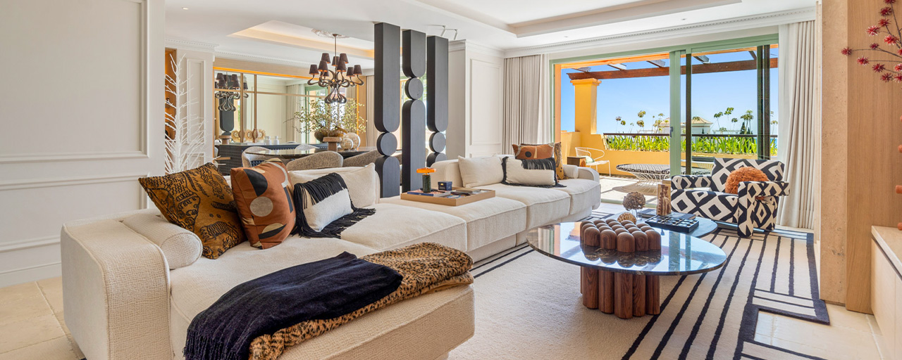 Ático dúplex de lujo con un interior galardonado en venta en Los Flamingos Golf Resort en Benahavís - Marbella