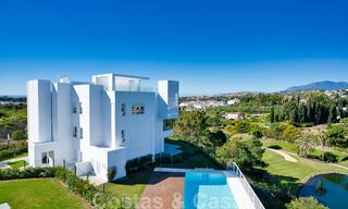 Exclusivos apartamentos nuevos en venta en un exclusivo resort de golf en Benahavis - Marbella. Listo! Último unidad - Ático! 33218 