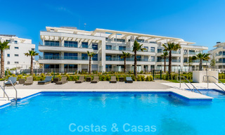 Apartamentos modernos de nueva construcción en venta en una nueva urbanización contemporánea en Mijas 780165 