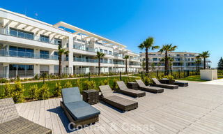 Apartamentos modernos de nueva construcción en venta en una nueva urbanización contemporánea en Mijas 780166 