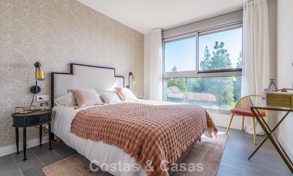 Apartamentos modernos de nueva construcción en venta en una nueva urbanización contemporánea en Mijas 780168