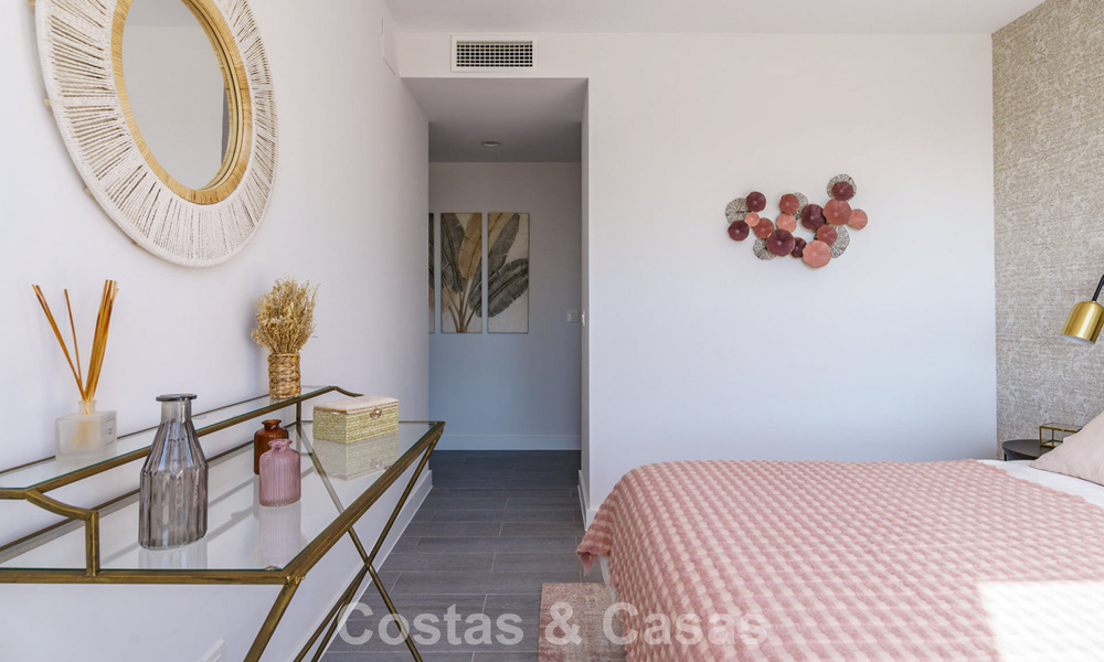 Apartamentos modernos de nueva construcción en venta en una nueva urbanización contemporánea en Mijas 780170