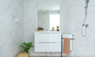 Apartamentos modernos de nueva construcción en venta en una nueva urbanización contemporánea en Mijas 780173 