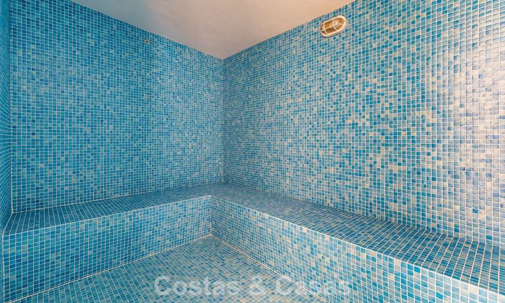 Apartamentos modernos de nueva construcción en venta en una nueva urbanización contemporánea en Mijas 780201