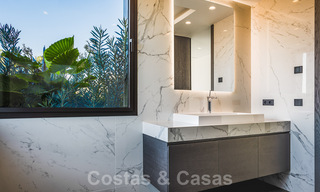 Villa de diseño a estrenar en venta, Estepona Este - Marbella. Lista para mudarse! 30731 