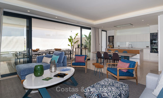 ÚLTIMA UNIDAD! Sólo 8 modernos y exclusivos apartamentos en venta, cada uno con su propia piscina climatizada, en la Milla de Oro - Marbella 4241 