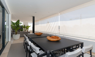 ÚLTIMA UNIDAD! Sólo 8 modernos y exclusivos apartamentos en venta, cada uno con su propia piscina climatizada, en la Milla de Oro - Marbella 4244 