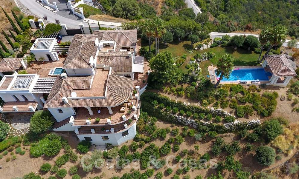 Exclusiva villa en venta, con vistas al mar en un resort enMarbella - Benahavis 22384