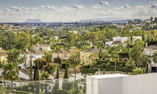 Impresionantes apartamentos de lujo en venta en un exclusivo complejo en Nueva Andalucia - Marbella con vistas al golf y mar 12449 