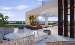 Oferta especial! Impresionantes, espaciosas y modernas villas de lujo con maravillosas vistas al mar en venta en un nuevo desarrollo entre Estepona y Marbella 4333 