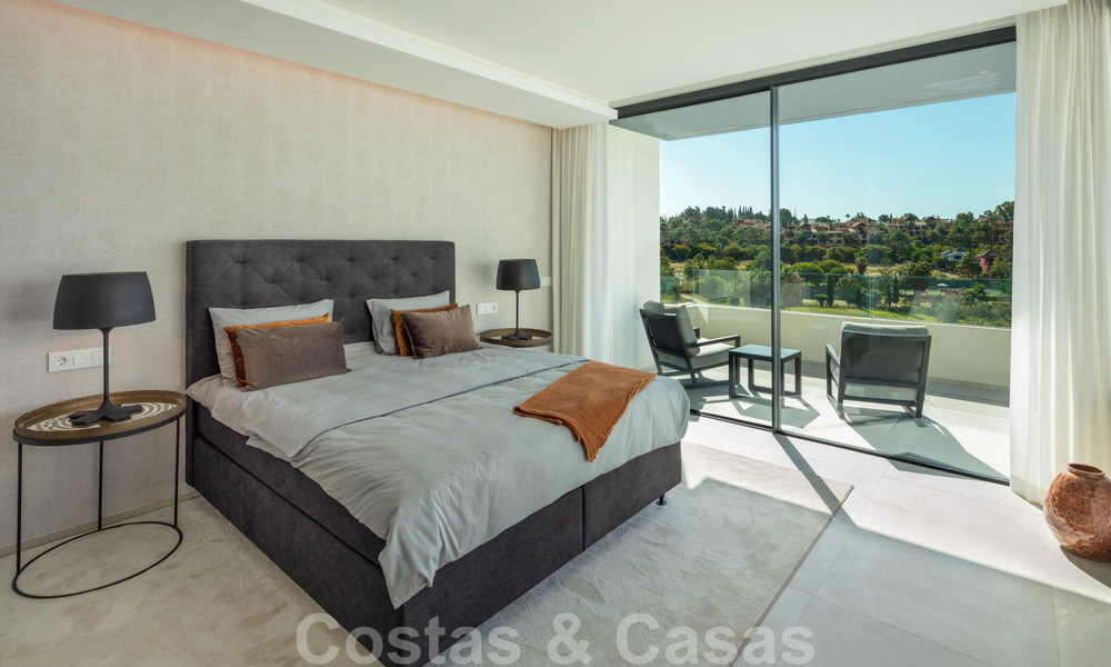 Nuevas, contemporáneas y modernas villas de lujo a la venta en una nuevo desarrollo tipo boutique en Estepona - Marbella 32931