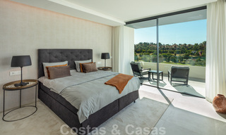 Nuevas, contemporáneas y modernas villas de lujo a la venta en una nuevo desarrollo tipo boutique en Estepona - Marbella 32931 