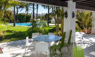 Nuevas, contemporáneas y modernas villas de lujo a la venta en una nuevo desarrollo tipo boutique en Estepona - Marbella 32964 