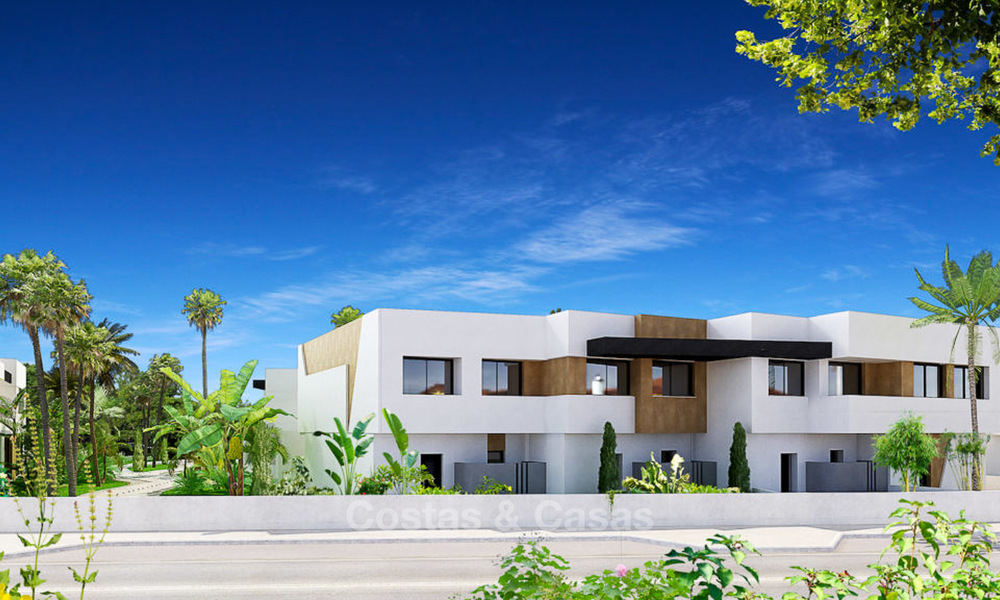 Nuevas y modernas casas adosadas sobre plano en venta en Nueva Andalucia - Marbella 4494