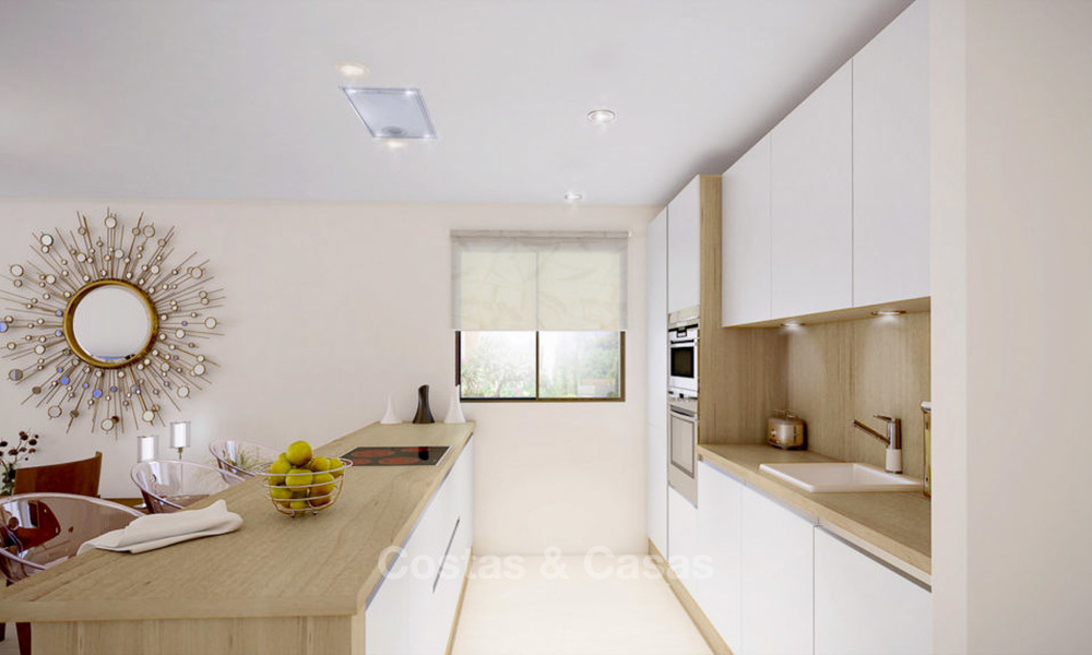 Nuevas y modernas casas adosadas sobre plano en venta en Nueva Andalucia - Marbella 4500