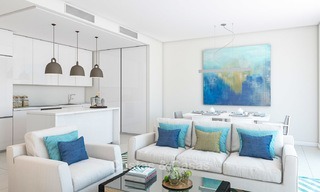 Apartamentos modernos a buen precio con fantásticas vistas al mar en venta en Benalmádena, Costa del Sol 4513 