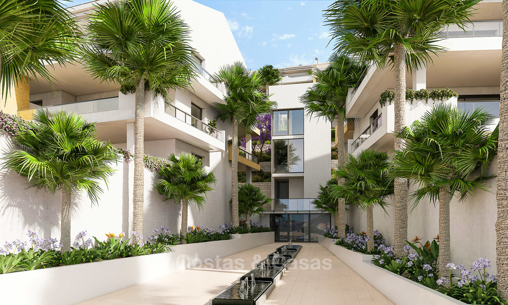 Apartamentos modernos a buen precio con fantásticas vistas al mar en venta en Benalmádena, Costa del Sol 4516