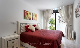 Exclusiva y majestuosa villa de diseño moderno con impresionantes vistas al mar en venta, Milla de Oro, Marbella 4552 