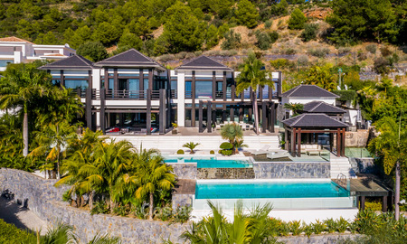 Exclusiva y majestuosa villa de diseño moderno con impresionantes vistas al mar en venta, Milla de Oro, Marbella 4558