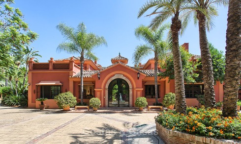Prestigiosa villa de estilo tradicional con vistas al mar en exclusiva en venta en La Zagaleta, Benahavis, Marbella 4563
