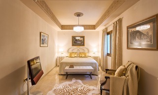 Villa de lujo de estilo clásico con vistas al mar en venta en la Milla de Oro, Marbella 4596 