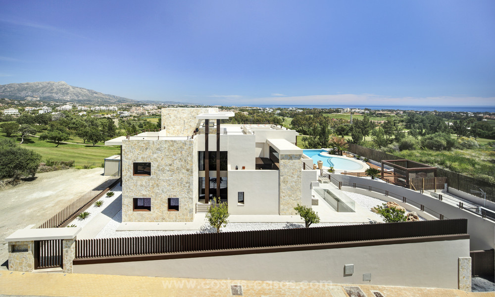 Impresionante villa de lujo moderna con vistas panorámicas al mar en venta, primera línea de golf, Benahavis - Marbella 4760