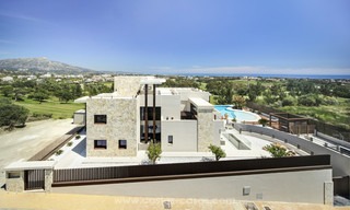 Impresionante villa de lujo moderna con vistas panorámicas al mar en venta, primera línea de golf, Benahavis - Marbella 4760 