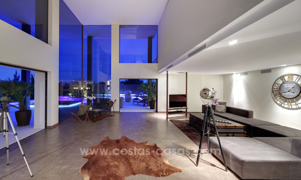Impresionante villa de lujo moderna con vistas panorámicas al mar en venta, primera línea de golf, Benahavis - Marbella 4761